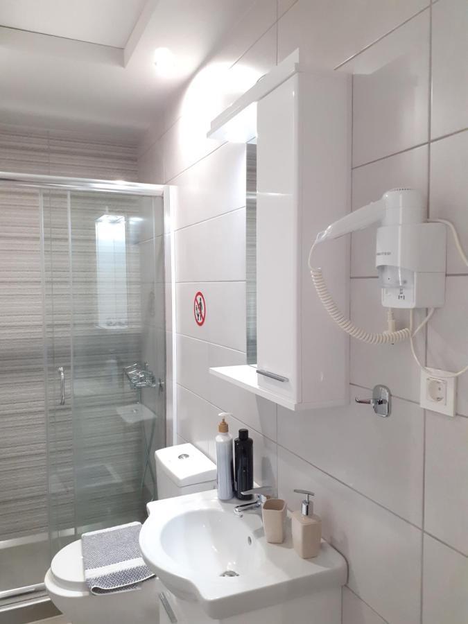 Dennis Stylish Apartment Kato Daratso Ngoại thất bức ảnh